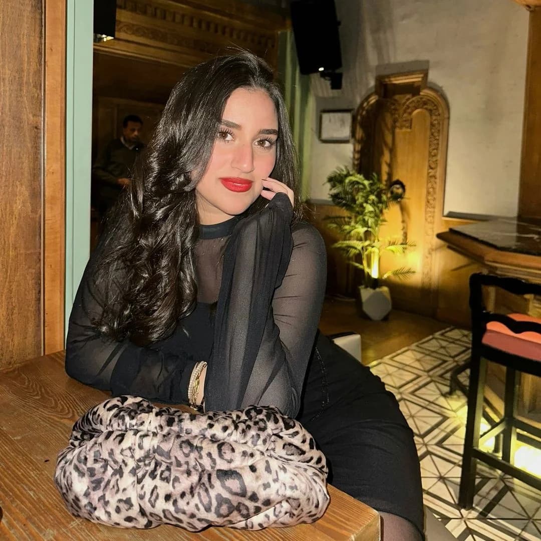 #1604